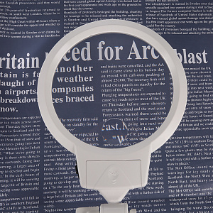 Лупа настольная с подсветкой на гибкой ноге Орбита INL53