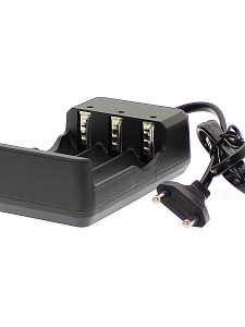 Зарядное устройство для аккумуляторов 18650 на 3 слота Орбита OT-APZ10