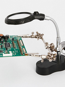 Третья рука для пайки с подсветкой, универсальный держатель на подставке с лупой 2 руки Орбита OT-INL03