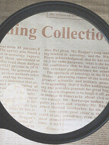 Лупа ручная увеличительная с подсветкой Орбита OT-INL20